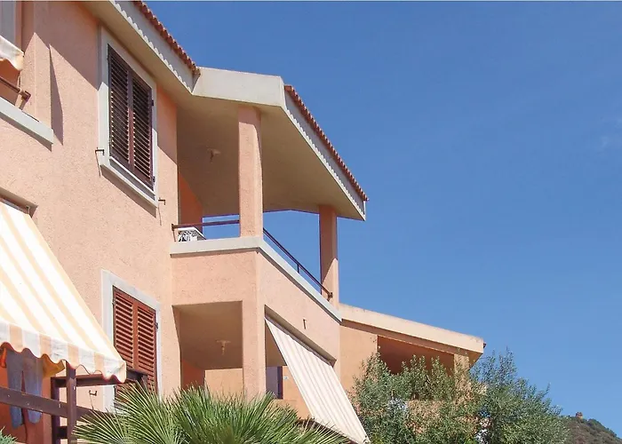 Trilo 6 Apartman Villaputzu