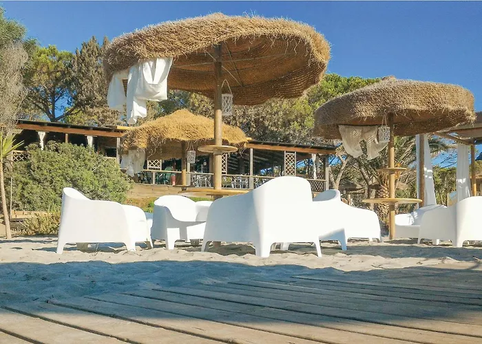 Trilo 6 公寓 维拉普特祖